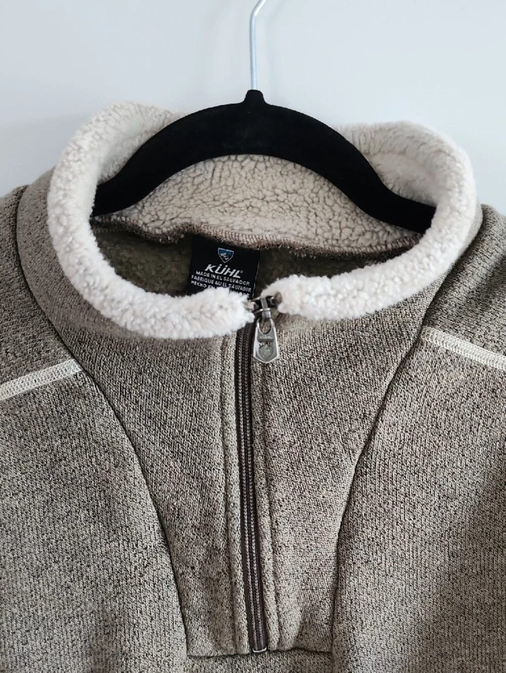 KUHL Europa 1/4 Zip Fleece Sweater Mens Medium Oatmeal Gray Flawed Gorpcore Cozy